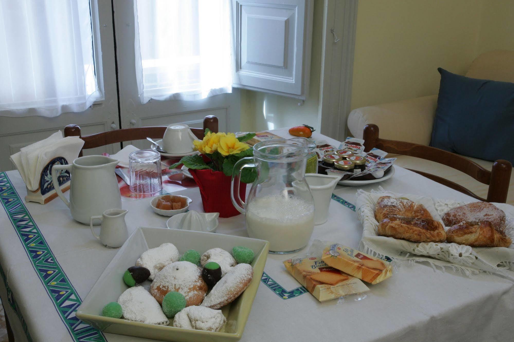 Picone Bed&Breakfast カターニア エクステリア 写真