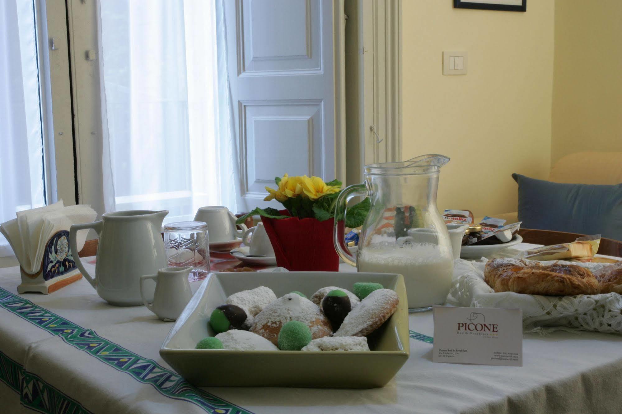 Picone Bed&Breakfast カターニア エクステリア 写真